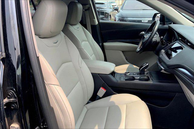 used 2023 Cadillac XT4 car, priced at $29,900