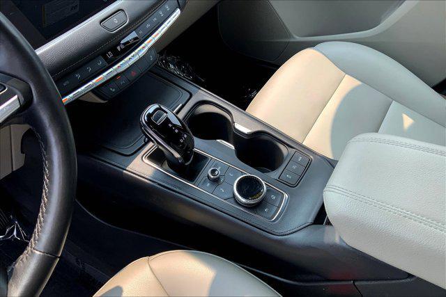 used 2023 Cadillac XT4 car, priced at $29,900