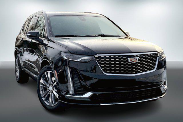 used 2022 Cadillac XT6 car, priced at $40,000