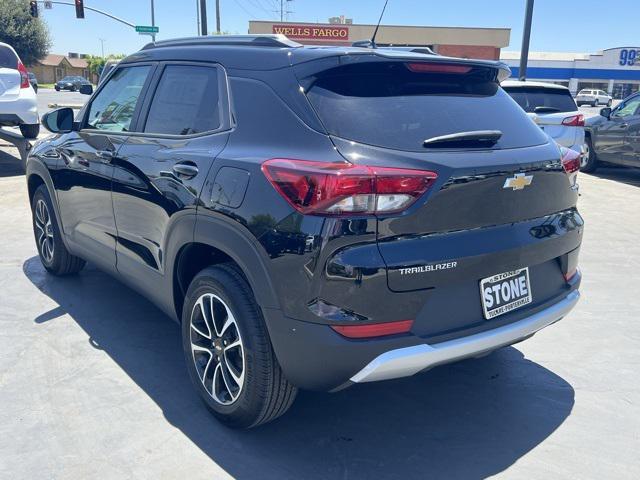 new 2024 Chevrolet TrailBlazer car, priced at $24,740