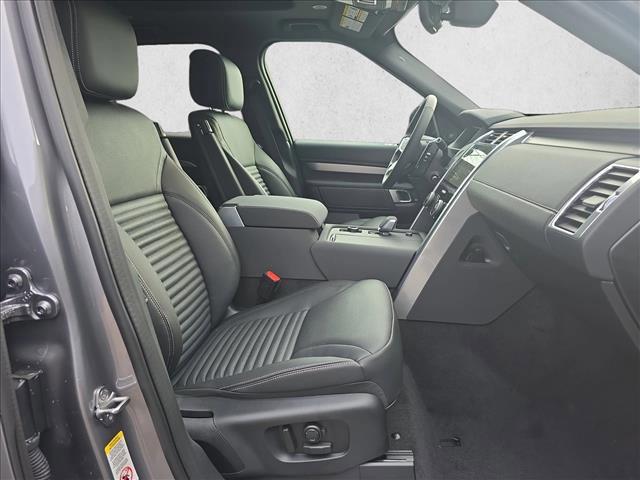 new 2026 Land Rover Discovery car, priced at $77,041
