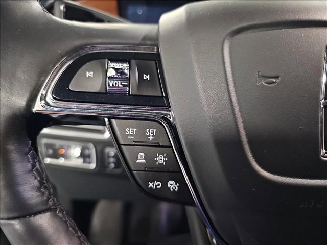 used 2024 Lincoln Navigator car, priced at $86,990