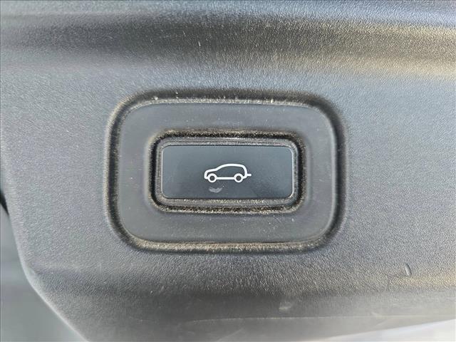 used 2023 Land Rover Range Rover car, priced at $88,840