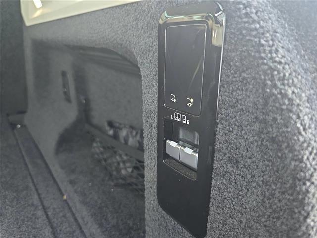 used 2023 Land Rover Range Rover car, priced at $88,840