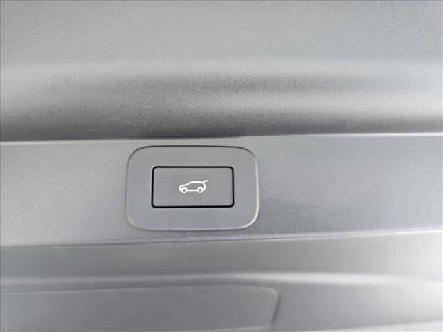 new 2025 Land Rover Range Rover car, priced at $158,465