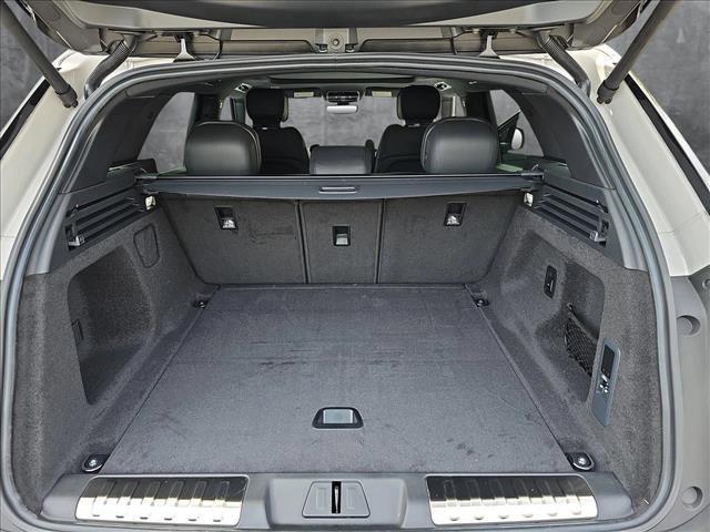 new 2025 Land Rover Range Rover Sport car, priced at $102,710