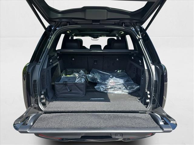 new 2025 Land Rover Range Rover car, priced at $141,535