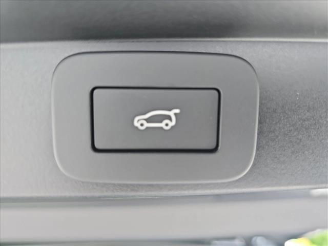 new 2025 Land Rover Range Rover car, priced at $141,535