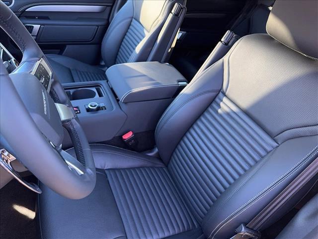 new 2025 Land Rover Discovery car, priced at $71,003