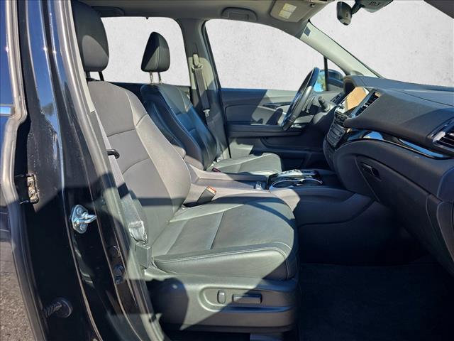 used 2021 Honda Pilot car, priced at $27,450