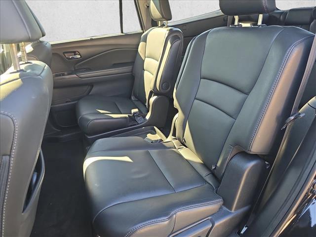 used 2021 Honda Pilot car, priced at $27,450