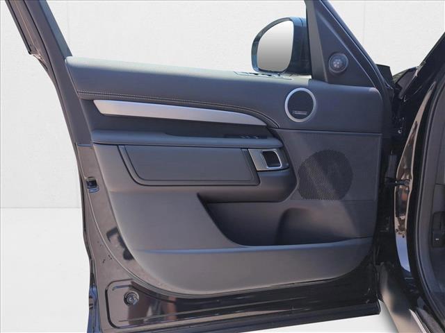 new 2024 Land Rover Discovery car, priced at $74,118