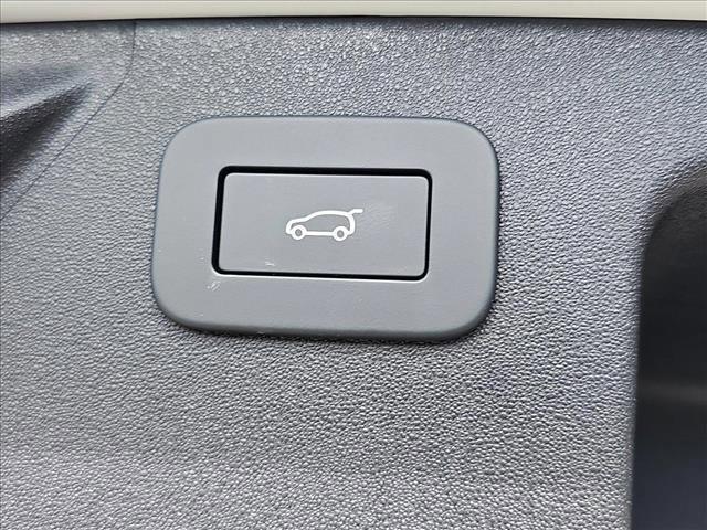 new 2025 Land Rover Discovery Sport car, priced at $54,173