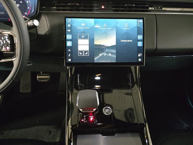 new 2025 Land Rover Range Rover Sport car, priced at $114,415
