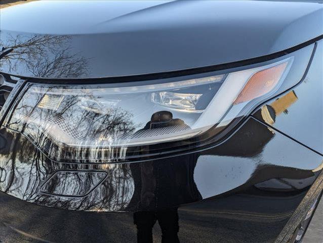 new 2024 Land Rover Discovery car, priced at $79,458