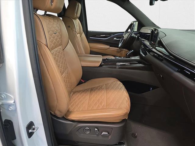 used 2021 Cadillac Escalade ESV car, priced at $49,990