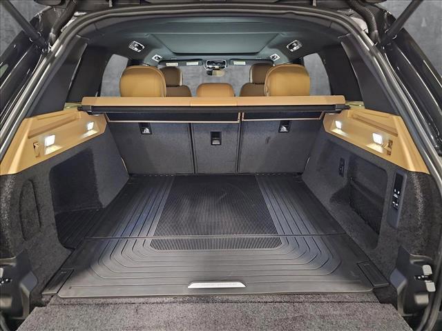 new 2025 Land Rover Range Rover car, priced at $144,680