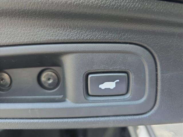 used 2016 Honda Pilot car, priced at $16,990