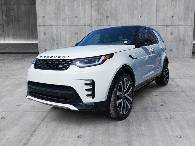 new 2025 Land Rover Discovery car, priced at $81,078