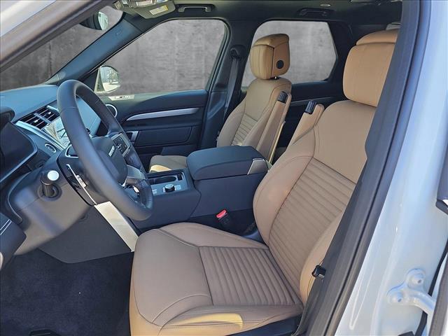 new 2025 Land Rover Discovery car, priced at $81,078