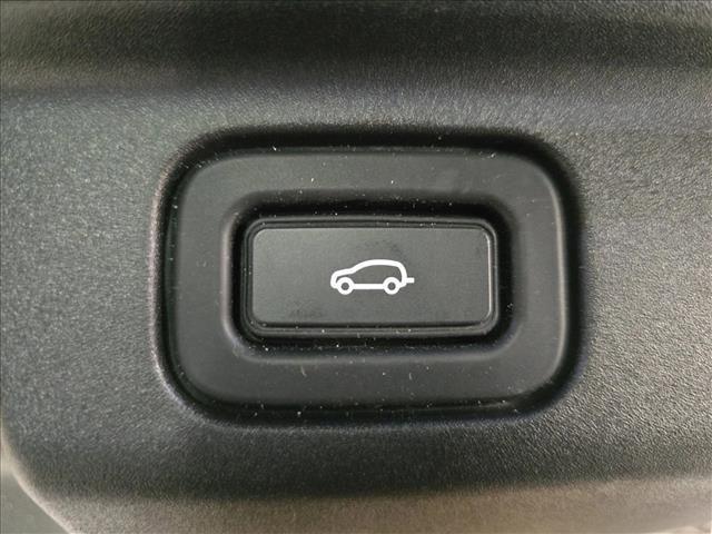 used 2023 Land Rover Range Rover car, priced at $97,990