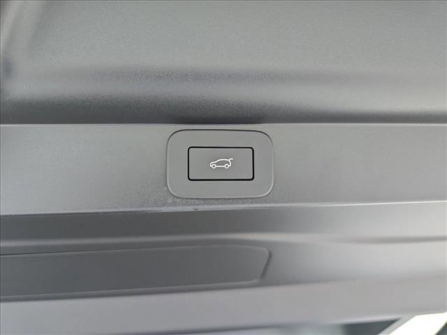 new 2025 Land Rover Range Rover car, priced at $145,300
