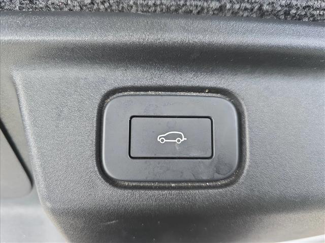 used 2023 Land Rover Range Rover car, priced at $107,890