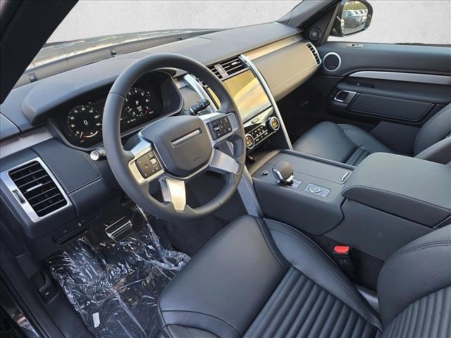 new 2026 Land Rover Discovery car, priced at $77,641