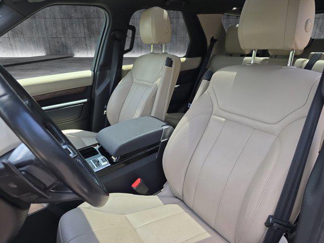 used 2019 Land Rover Discovery car, priced at $19,990