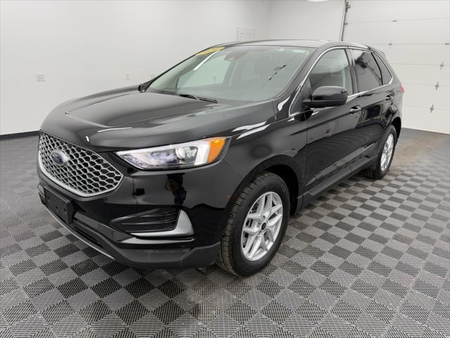 used 2024 Ford Edge car, priced at $27,992