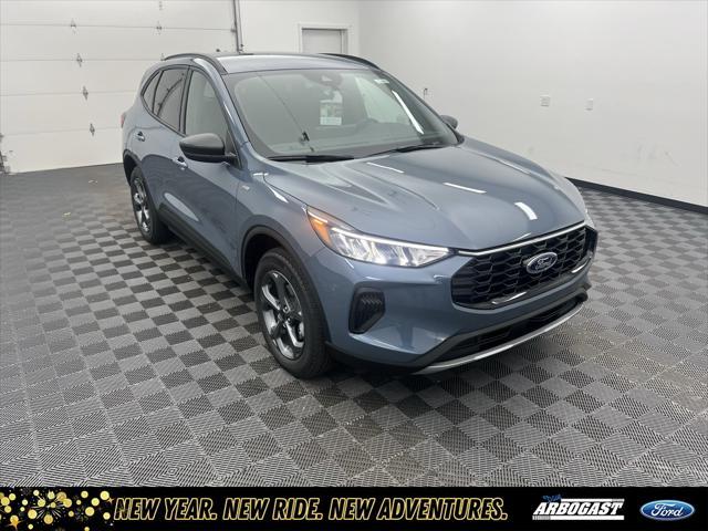 new 2025 Ford Escape car, priced at $33,010