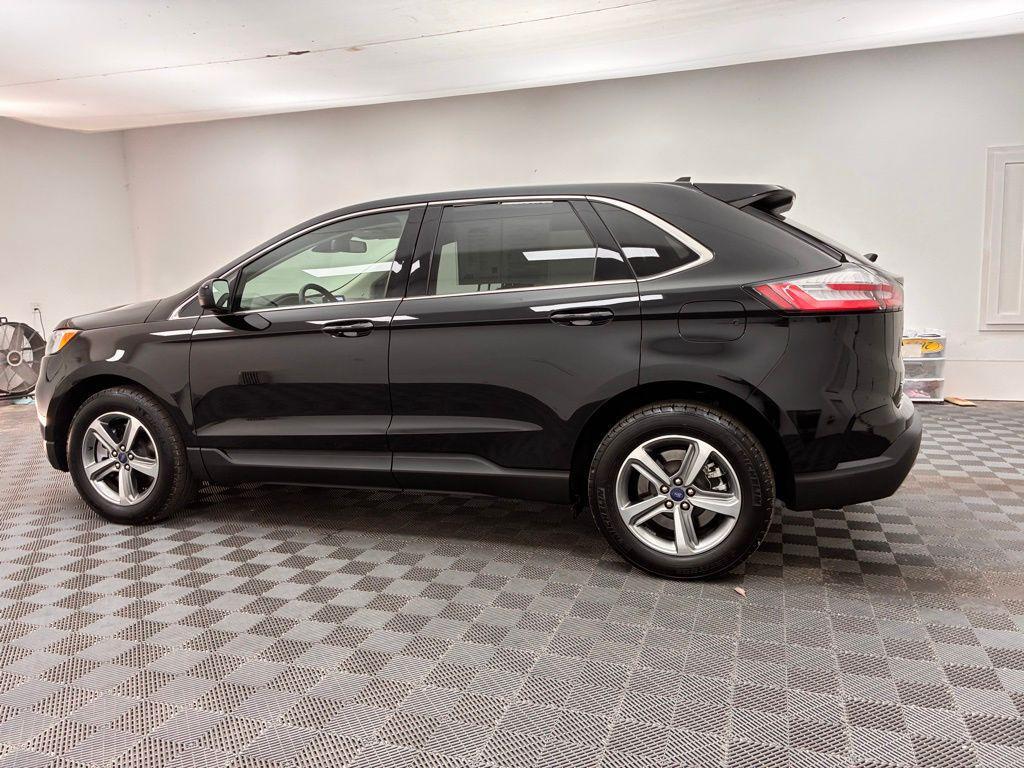 used 2022 Ford Edge car, priced at $25,195