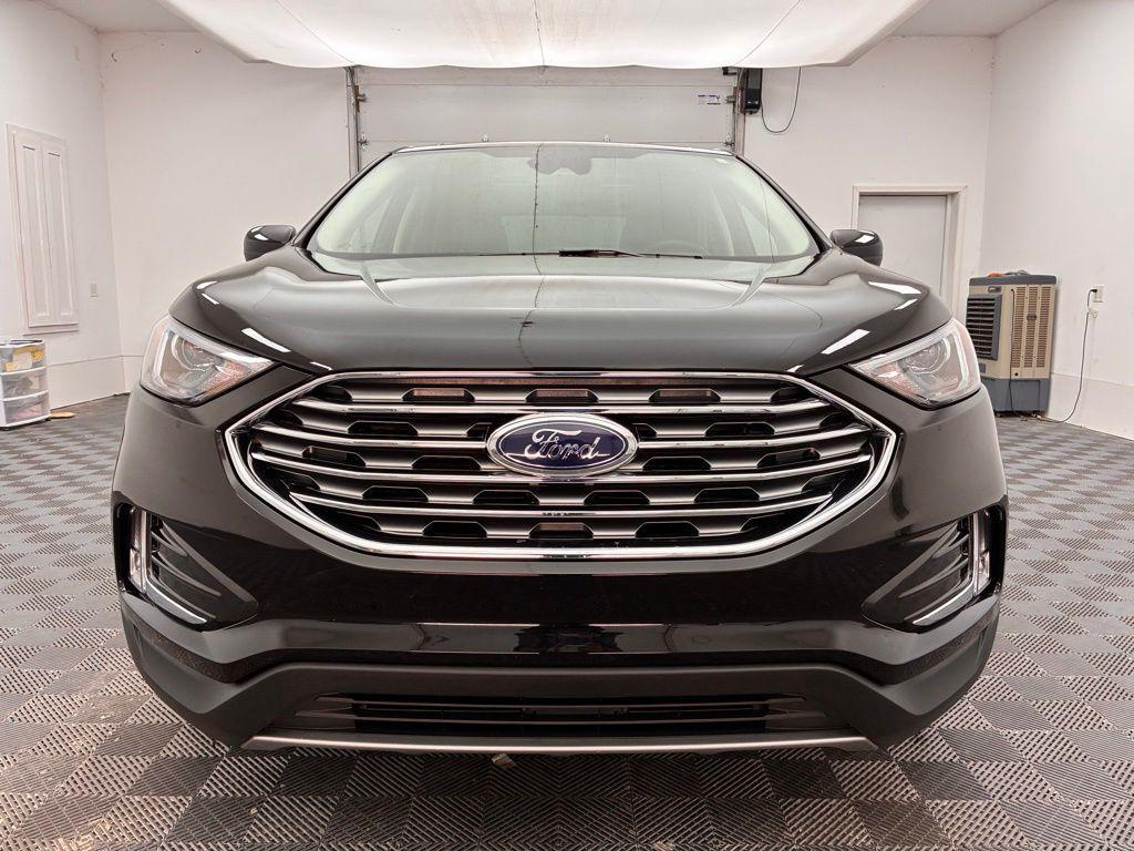 used 2022 Ford Edge car, priced at $25,195