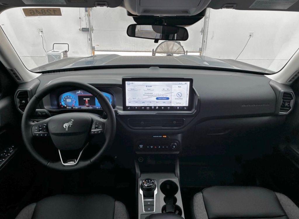 new 2025 Ford Bronco Sport car, priced at $34,306