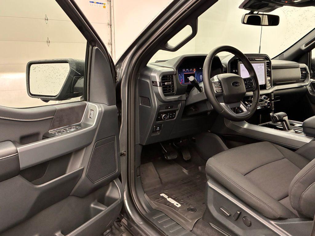 new 2025 Ford F-150 car, priced at $62,531
