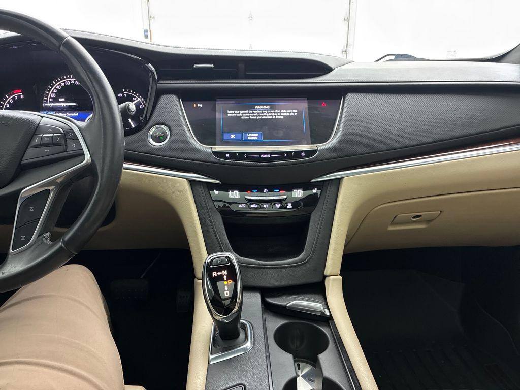 used 2017 Cadillac XT5 car, priced at $18,789