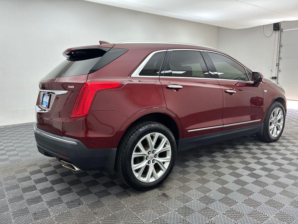 used 2017 Cadillac XT5 car, priced at $18,789