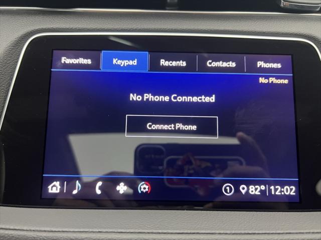used 2020 Cadillac XT4 car, priced at $24,944