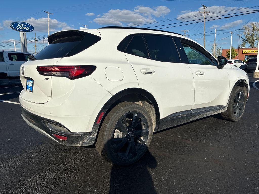used 2022 Buick Envision car, priced at $24,318