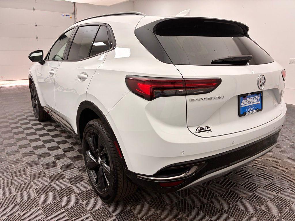 used 2022 Buick Envision car, priced at $22,488