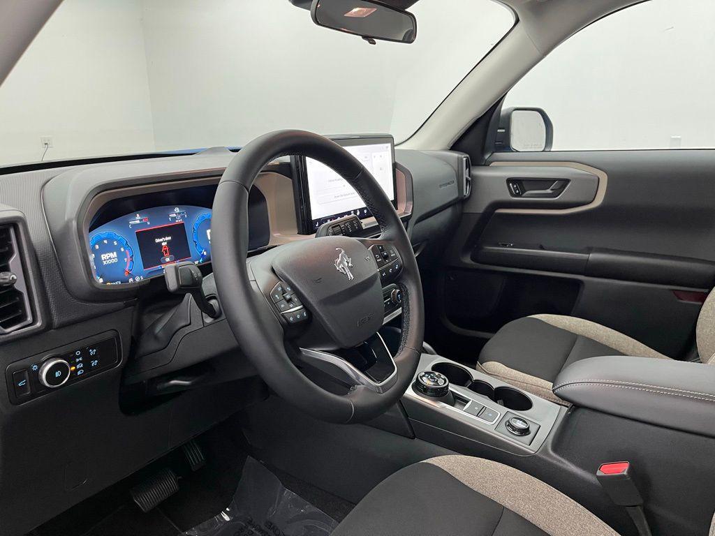 new 2025 Ford Bronco Sport car, priced at $31,800