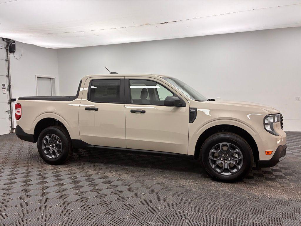 new 2025 Ford Maverick car, priced at $32,976