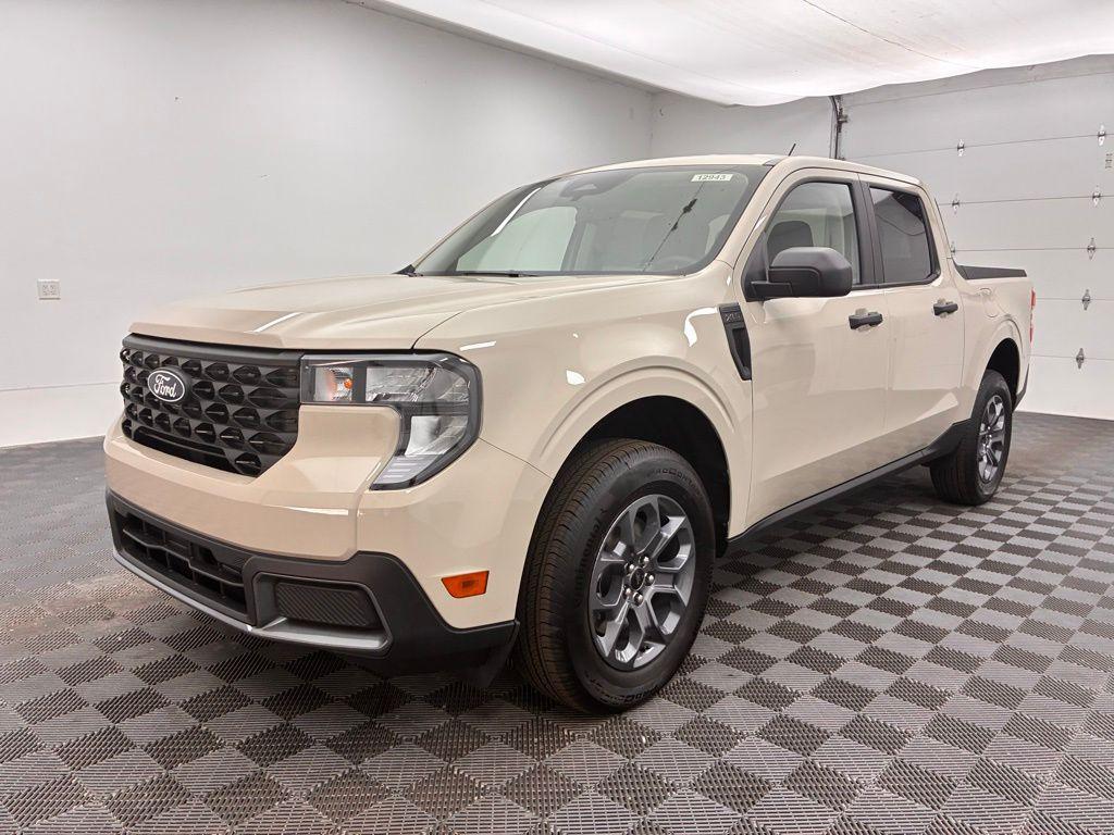 new 2025 Ford Maverick car, priced at $32,976