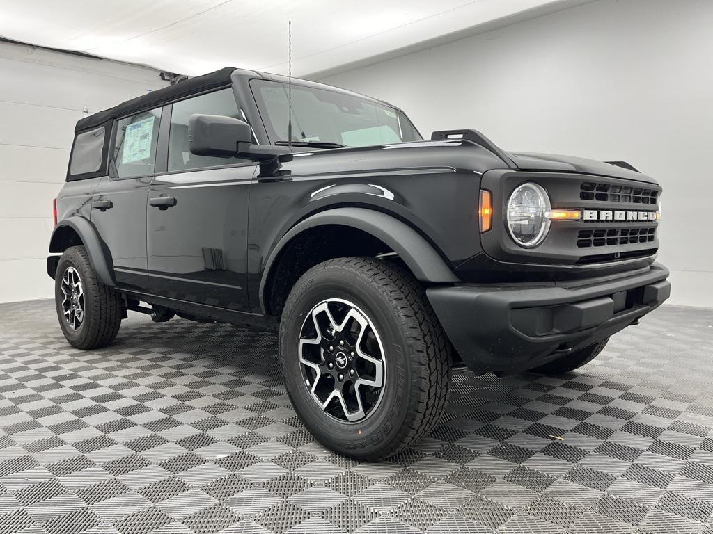 new 2025 Ford Bronco car, priced at $38,206