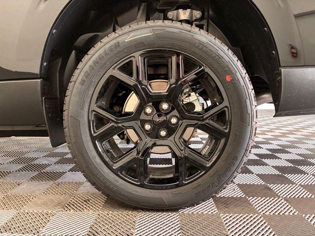 new 2025 Ford Maverick car, priced at $34,506