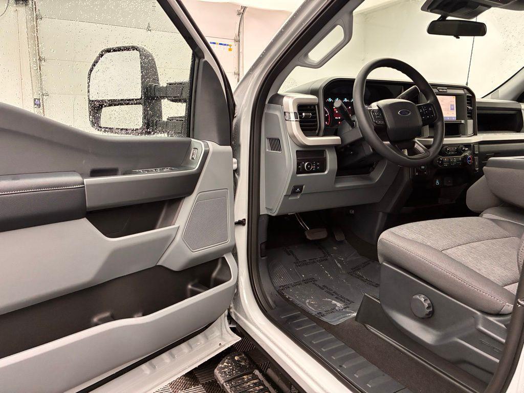 new 2026 Ford F-350 car, priced at $75,679
