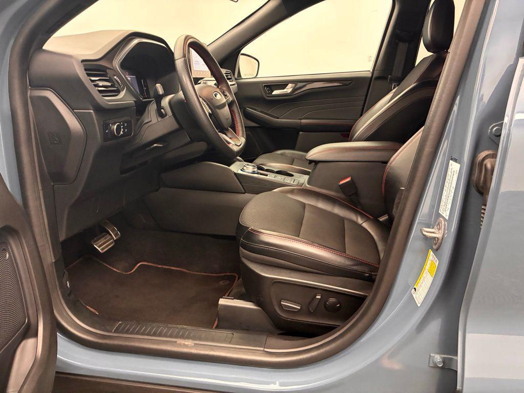 used 2023 Ford Escape car, priced at $21,569