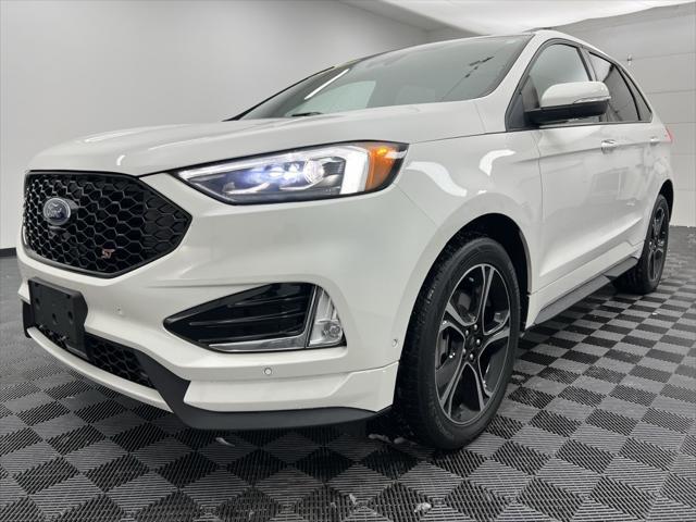 used 2021 Ford Edge car, priced at $30,000