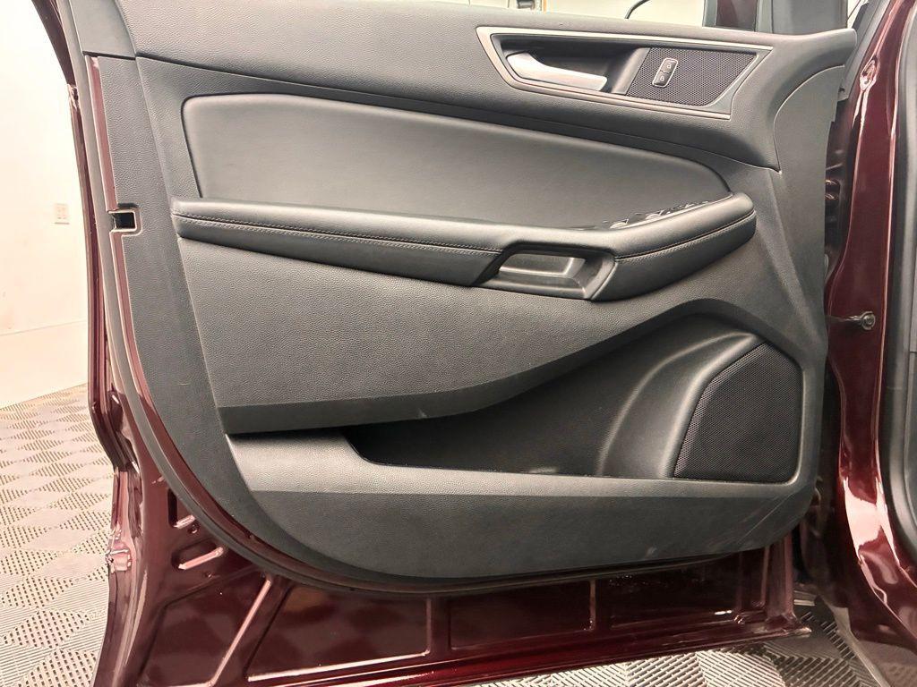 used 2024 Ford Edge car, priced at $28,528