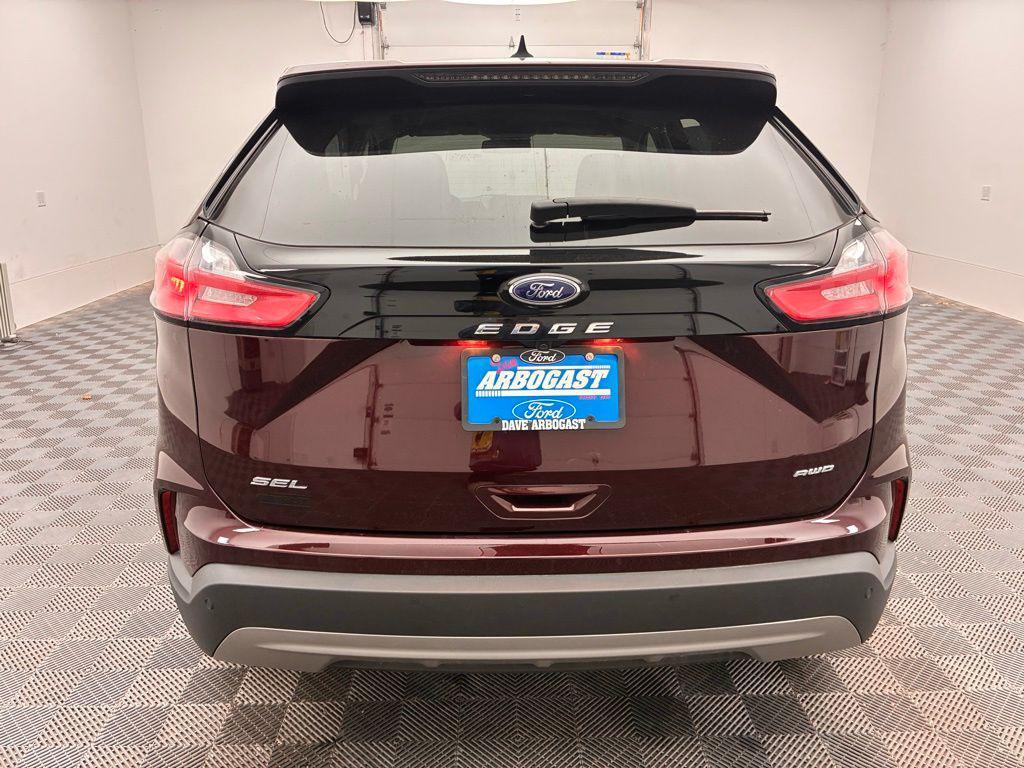 used 2024 Ford Edge car, priced at $28,528